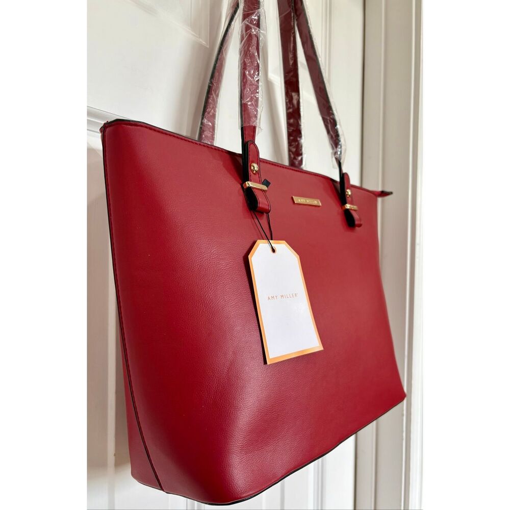 AMY MILLER - NWT - Large Shoulder Tote Bag in Dark Red Faux Leather - Picture 2 of 12